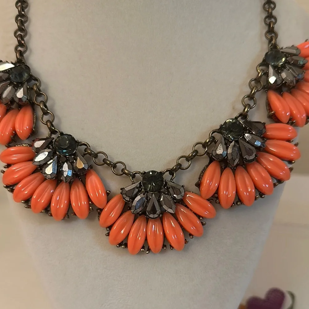 J Crew Orange Coral Bib Necklace with Vintage Metal Chain - Picture 2 of 3